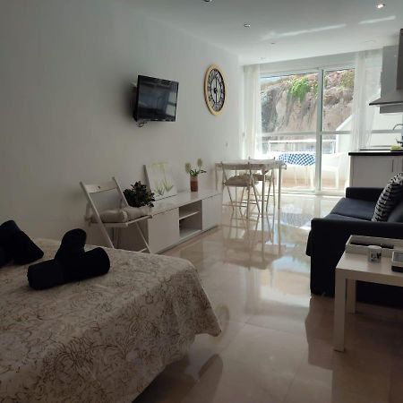 Apartmán Turisstiko La Roca Chica 4 Torremolinos Exteriér fotografie