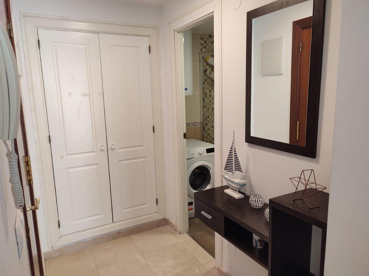 Apartmán Turisstiko La Roca Chica 4 Torremolinos Exteriér fotografie
